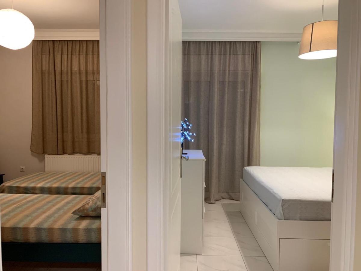 New Luxury Apartment In Central Suburb Of Афины Экстерьер фото